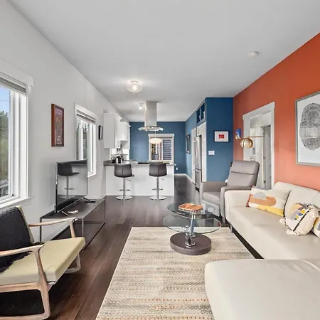 Calm Oasis Near Capitol Hill Downtown And First Hill Villa